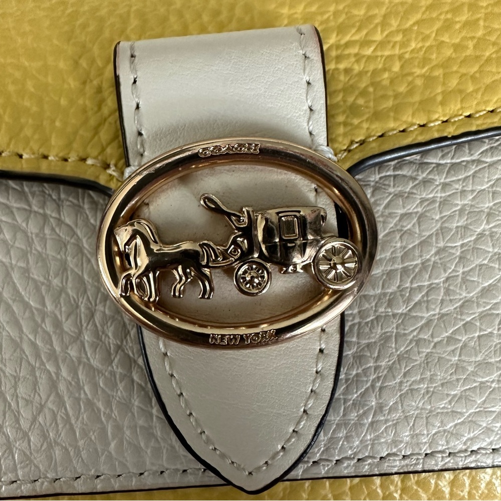 Coach Wallet - Picture 3 of 9